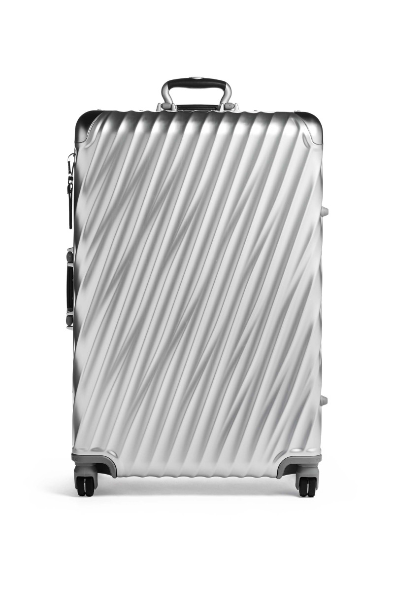 Extended Trip Checked Luggage | 77,5 cm |