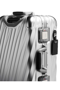 19 Degree Aluminium | International Carry-On | 56 cm |