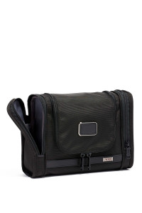 Hanging Travel Kit